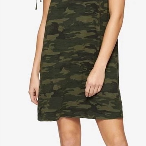 NWT Sanctuary Ojai Camouflage T-Shirt Dress - Picture 1 of 6